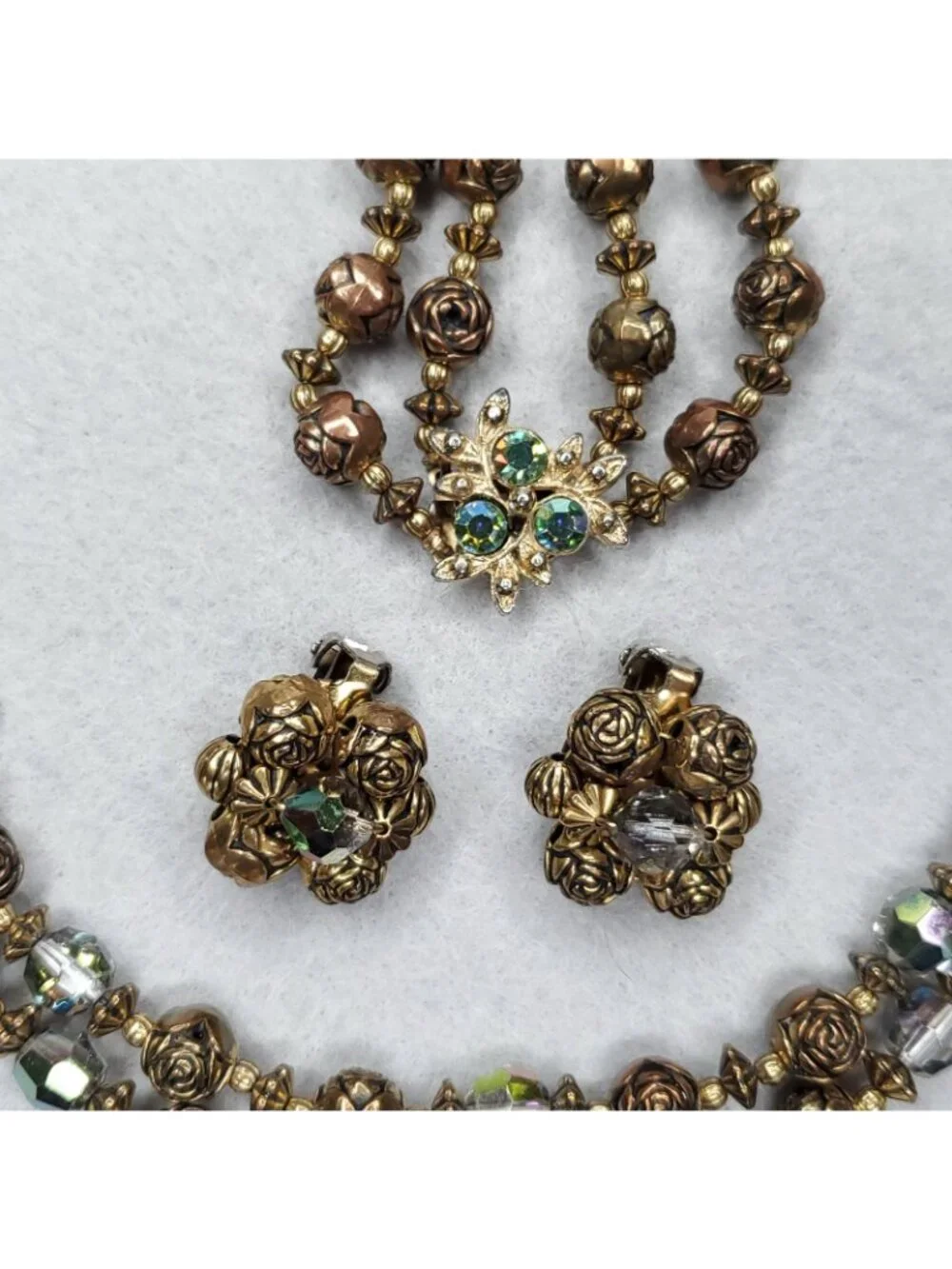 Vintage Beaded Necklace Clip On Earring Set Copper Gold Tone Rosebud 21